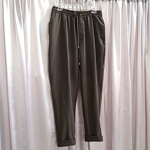 Zara relaxed fit green pants size medium